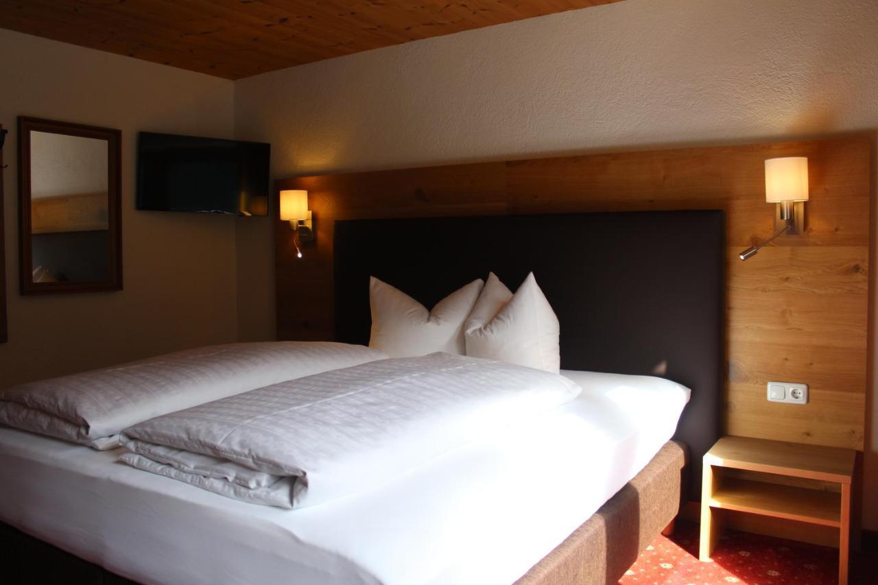 Pension Jaegerhof Sankt Anton am Arlberg Dış mekan fotoğraf