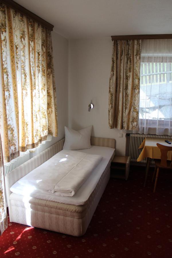 Pension Jaegerhof Sankt Anton am Arlberg Dış mekan fotoğraf